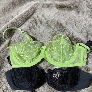 Victoria's Secret Lace Underwire Bras in Green and Black